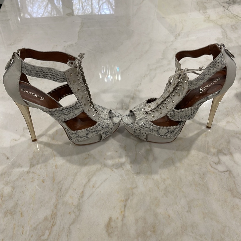 Dressy heels